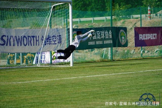岳阳医院迎来首位80后副院长，皮肤科专家李欣上任